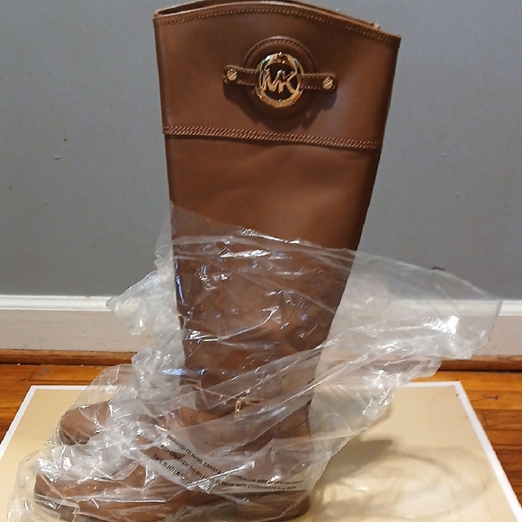 Michael Kors Tan Leather Boots - Picture 1 of 7